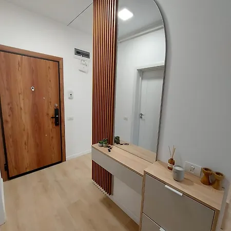 Privat Queen Apartment Navodari